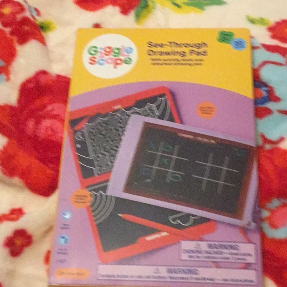 GiggleScape See-Through Drawing Pad Kids Art Toy Activity Book New
